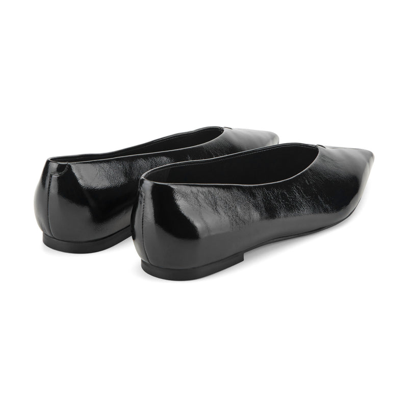Casee Leather Flat