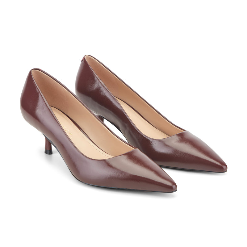 Calynna Leather Kitten Heel Pump