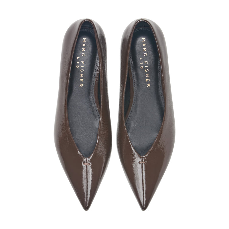Casee Leather Flat