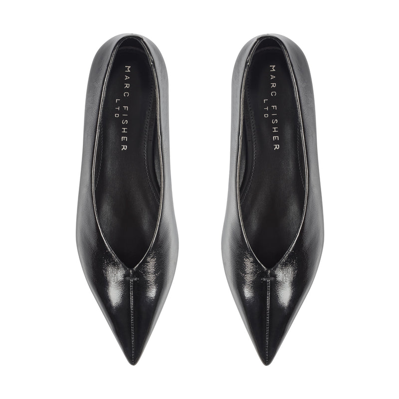 Casee Leather Flat