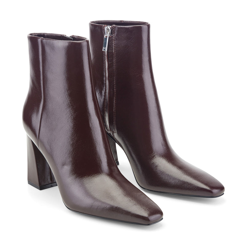 Novella Block Heel Leather Ankle Bootie