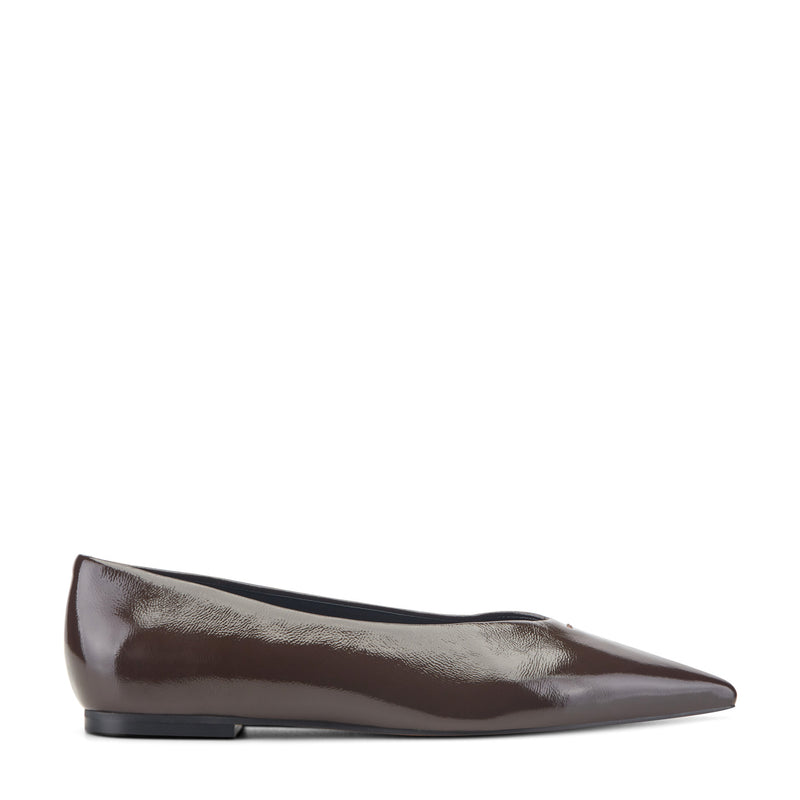 Casee Leather Flat