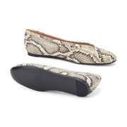 Gradi Leather Ballet Flat