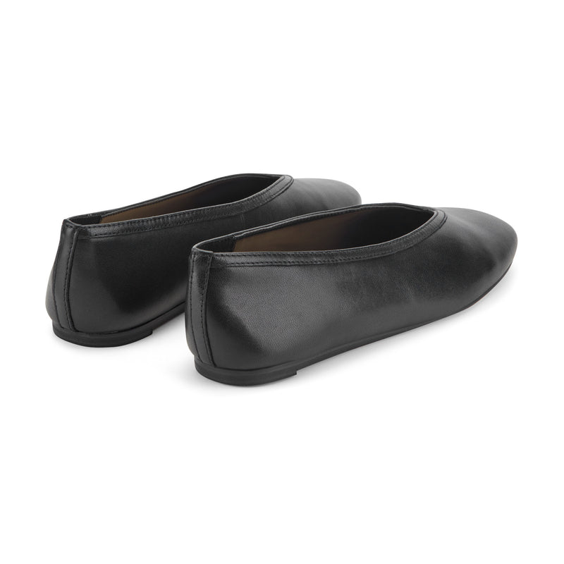Gradi Leather Ballet Flat
