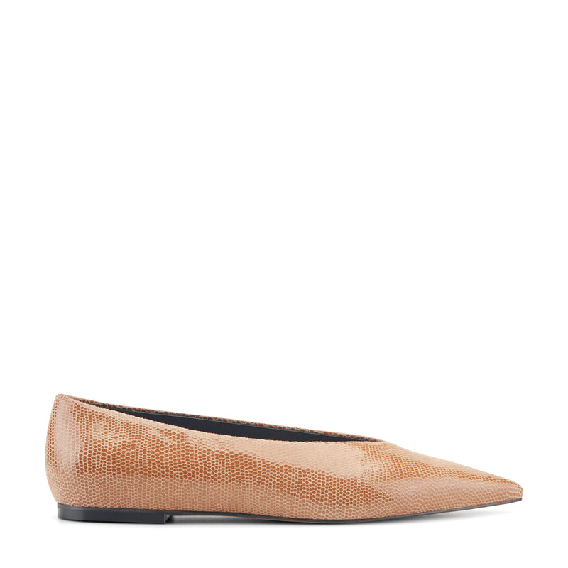 Casee Leather Flat