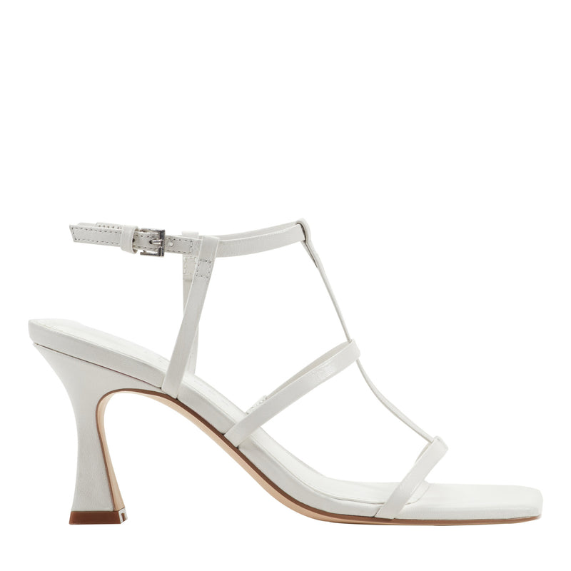 Marc Fisher LTD Dennie Women's Sandals Ivory Leather 1 : 10 M