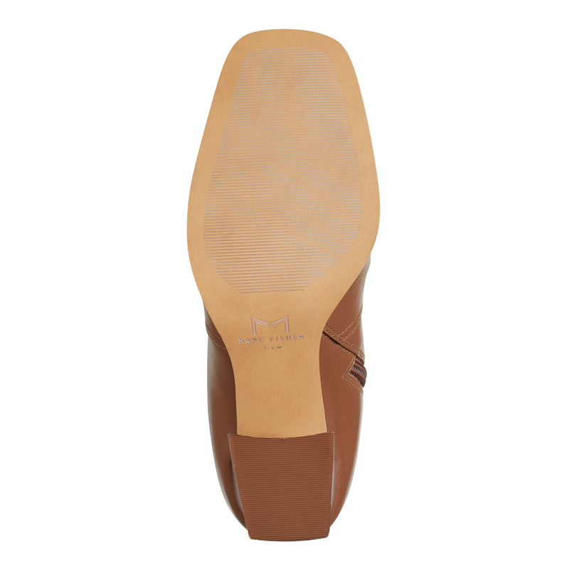 Dreeam Block Heeled Boot