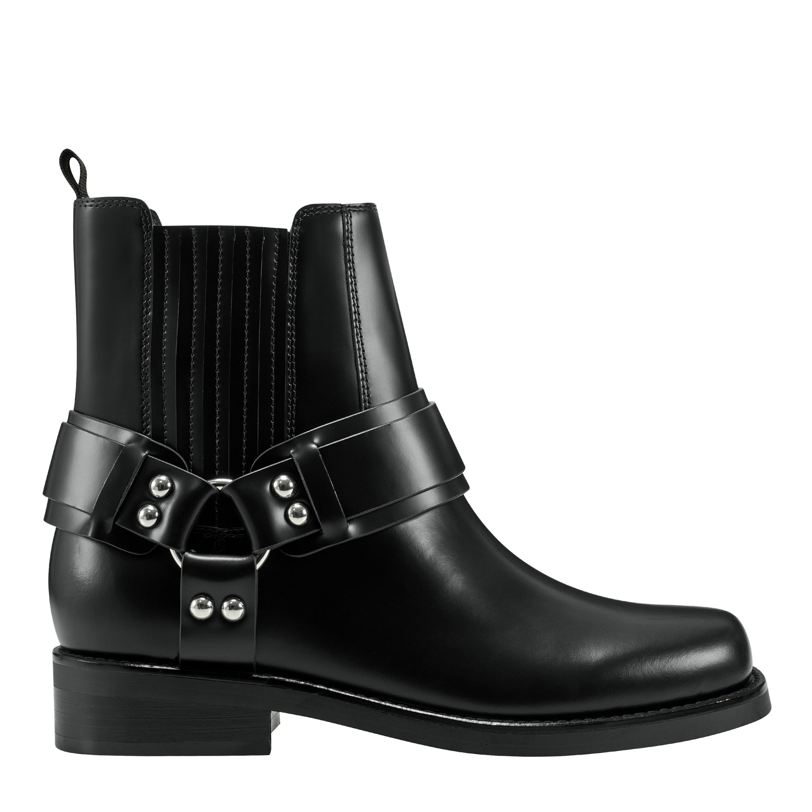 Marc fisher 2025 studded booties